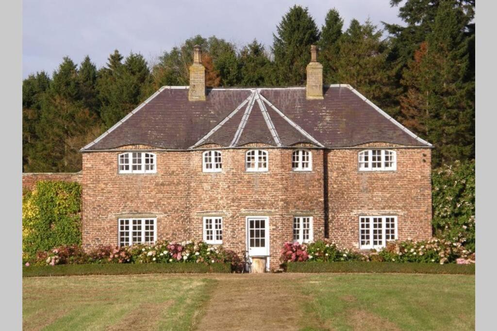 Garden Cottage, Fochabers Exterior foto